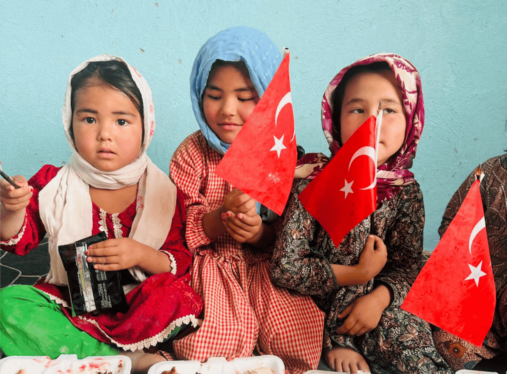 Afganistan'da Doğum Günü Kutladık
